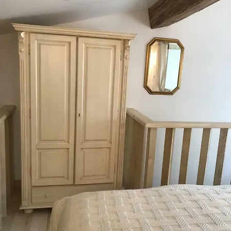 Du Puits Du Couvent Affittacamere