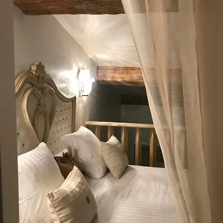Couvent Des Carmes Maison d'hôtes *