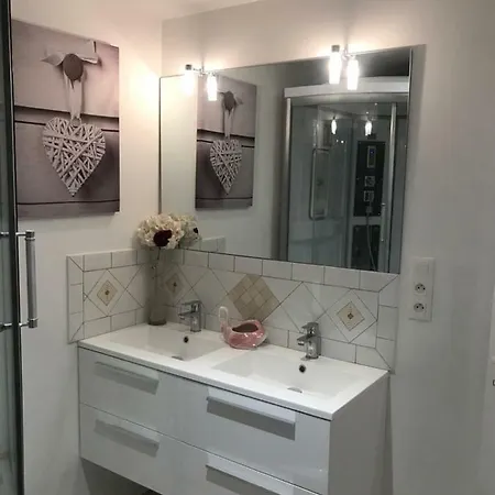 Du Puits Du Couvent Casa de hóspedes